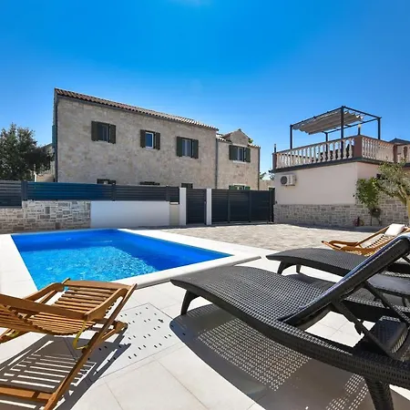 Ana Privlaka (Zadar)